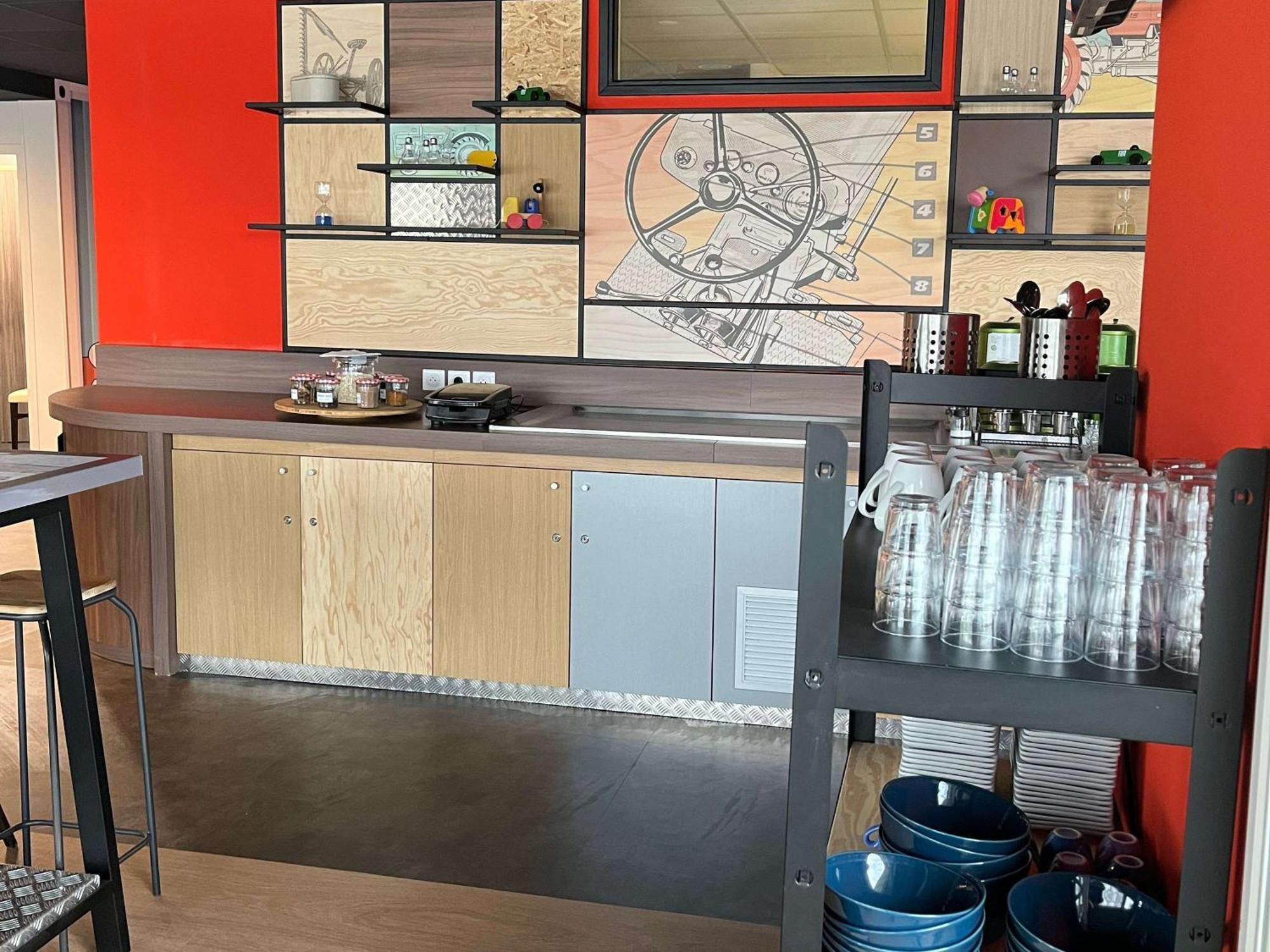 Hotel Ibis Styles Bourbon Lancy Zewnętrze zdjęcie