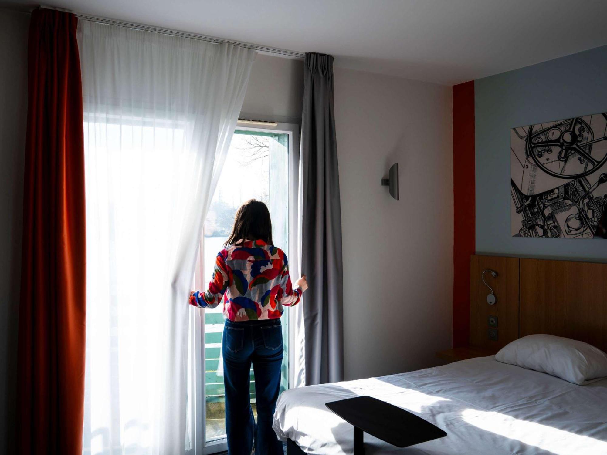 Hotel Ibis Styles Bourbon Lancy Zewnętrze zdjęcie