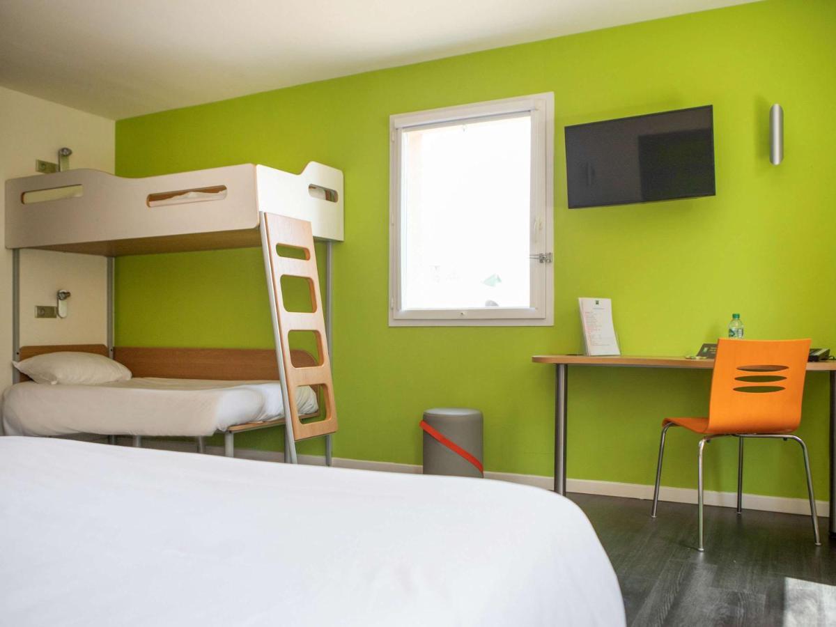 Hotel Ibis Styles Bourbon Lancy Zewnętrze zdjęcie